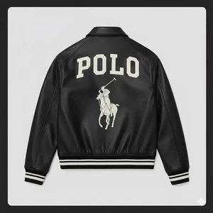 Polo Ralph Lauren Varsity Lederjacke schwarz mit gesticktem Logo - Bild 1 von 3