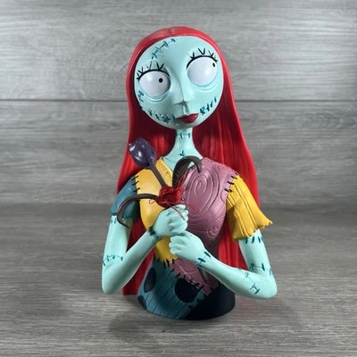 Banco de dinheiro Disney x monograma - Pesadelo antes do Natal - Busto Sally - Imagem 1 de 4