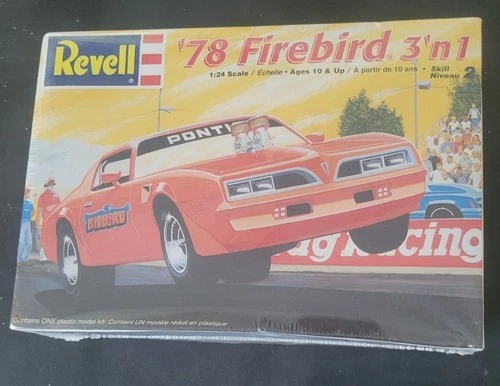 2004 Revell 1978 Pontiac Firebird 3 in 1 Model Car Kit 1/24 Scale
