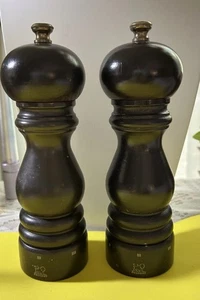Williams Sonoma Peugeot France 7”Salt and Pepper Mill Grinders Chocolate Brown - Picture 1 of 8
