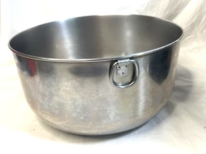 Unbranded Vintage Stainless Steel Mixing Bowl D Ring 5.5-6 Qt USA - Picture 1 of 8