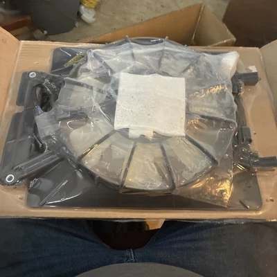 Dorman 620-233 Condenser Fan Assembly Without Controller - Image 1 of 2