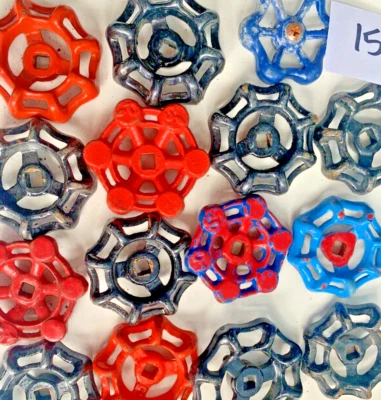 Botão de torneira de água vintage VÁLVULAS pia Steampunk vermelho azul preto lote arte artesanato antigo - Imagem 1 de 4