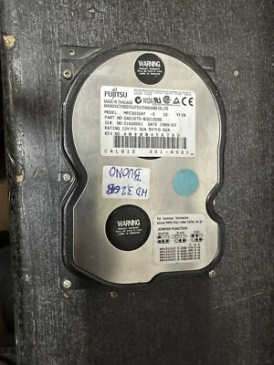 HARD DISK  Fujitsu - MPC3032AT 3.2 GB  IDE 3.5” - Immagine 1 di 4