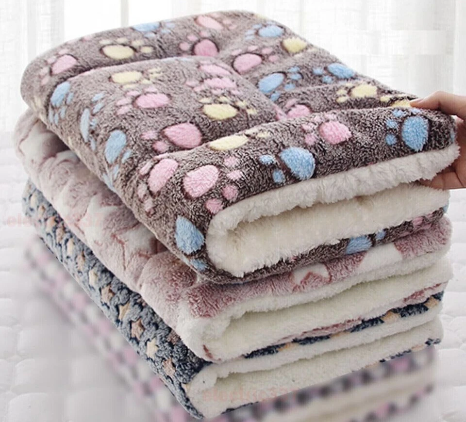 Soft Fleece Pet Blanket Pad Cat Dog Bed Mat Warm Thermal Rug Pet Cosy Beds - Image 1 of 1
