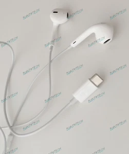 Original Apple USB-C Kabelgebundene Kopfhörer Ohrhörer für iPad 10. Gen / Mini A17 Pro - Bild 1 von 1