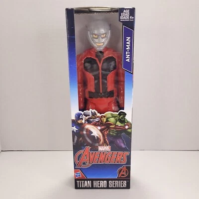 Boneco de ação Homem-Formiga 12" Marvel Avengers Titan Hero - Imagem 1 de 4