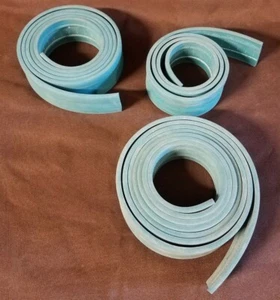 O-Strut Pipe Cushion Strip - Picture 1 of 3