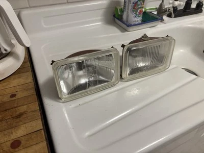 Faróis quadrados NOS CIBIE IODE H4 - Imagem 1 de 3