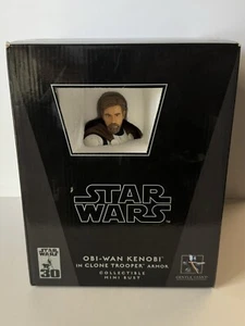 Star Wars Obi-Wan Kenobi Clone Trooper Armor Mini Bust Gentle Giant - Picture 1 of 5