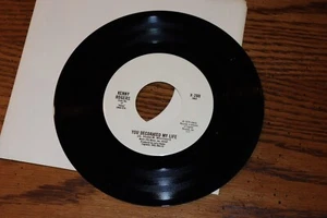 KENNY ROGERS VINYL 45 YOU DECORATED MY LIFE B/W DER SPIELER UNGESPIELT - Bild 1 von 2