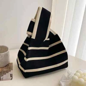 Mini bolso de mano tejido para mujer - rayas negras y beige | Reutilizable suave Bucket Sho - Imagen 1 de 9