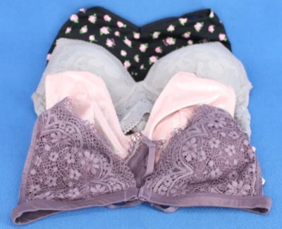 Victoria Secret Wireless Lined and Unlined T-shirt Bra Lot Size Small #H6785 - Image 1 of 4
