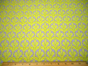 Cotton Fabric 1 7/8 Yard SALE Lime GREEN Scrolls on Lavender Quilting Vtg #PC - Picture 1 of 2