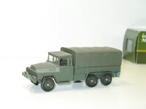 SOLIDO militaire camion ACMAT 6X6 baché avec CABINE BACHEE ref 116 - Foto 1 di 3