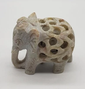 Decorative Soapstone Undercut Handmade Elephant Statue - Bild 1 von 10