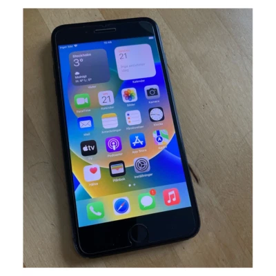 Apple iPhone 8 Plus 64 ГБ — красный, золотой, серебристый, разблокированный, идеальное состояние, бесплатная доставка - Изображение 1 из 4