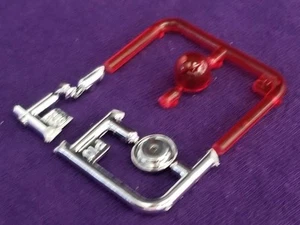 60 LUZ BALIZA ROJA FORD F100 de AMT 1:25 Modelo Kit FLASHER - Imagen 1 de 8