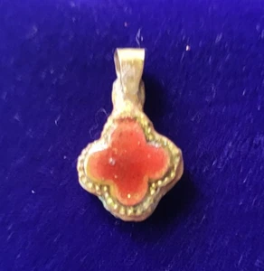 Gelbgold Kombi WENDEBARER HANDARBEIT Kleeblatt Anhänger NUR - Bild 1 von 11