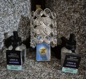 Bath & Body Works GEMS Wallflowers Light up Scent Control Fragrance Plug W 2 Oil - Picture 1 of 9
