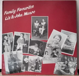 LIZ AND JOHN MUNRO FAMILY FAVOURITES 1985 LARRIKIN LRF-157 AUSSIE FOLK AUS LP - Picture 1 of 3