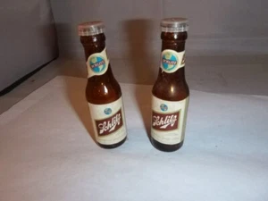 Schlitz Beer Bottles Salt and Pepper Shakers - Bild 1 von 5