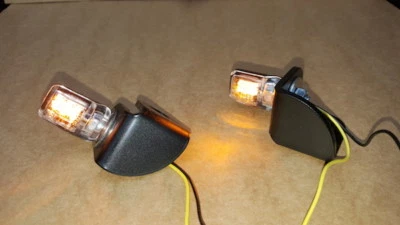 HARLEY - DYNA - V ROD - FRONT INDICATOR BRACKETS & INDICATORS - Image 1 of 4