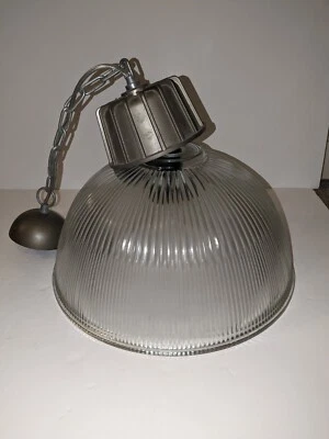 Vintage Industrial Glass Holophane Ceiling Light — 第 1/4 张图片