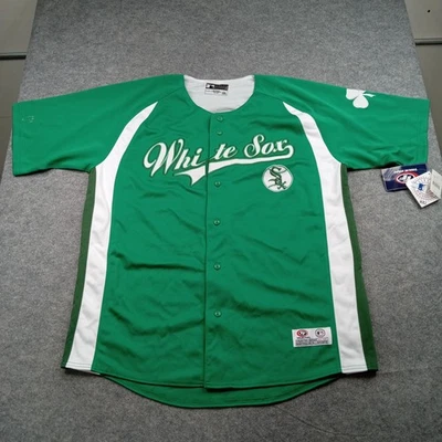 Camiseta de los Medias Blancas de Chicago para Hombres XL Verde MLB Béisbol San Patricio Trébol Botón Foto 1 de 4
