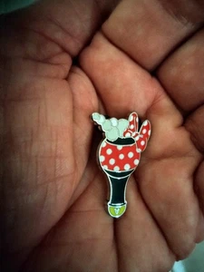 Spilla commerciale 2025 Disney WDW Hidden Mickey Wave B Minnie Mouse bacchetta a bolle - Foto 1 di 1