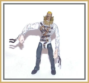 2005 _ Batman Begins / Series 2 _ Scarecrow with Straight Jacket - Picture 1 of 1