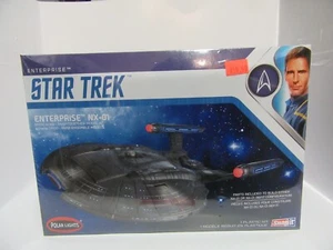 Star Trek Enterprise NX-01 { Snap Together } Plastic Model Kit NIB - Picture 1 of 4