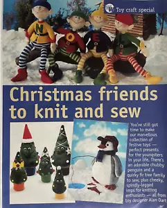 Alan Dart Christmas Friends STRICKEN + SCHNITTMUSTER Elfe Nikolaus kleine Helfer - Bild 1 von 13