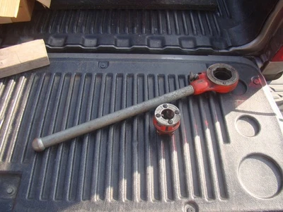 Rigid 11-R Pipe Threader Die Holder w/ Handle & 1/2 Die Used - Image 1 of 4