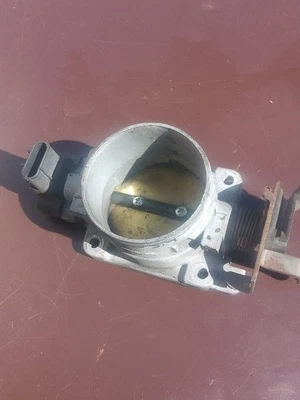 99-04 Ford F250 F350Super Duty E250/E350 Van Throttle Body With Sensors 5.4l  - Image 1 of 4