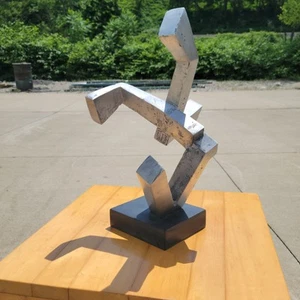 Abstrakte Mid Century Modern Aluminiumguss Skulptur 16" hoch James Myford - Bild 1 von 11
