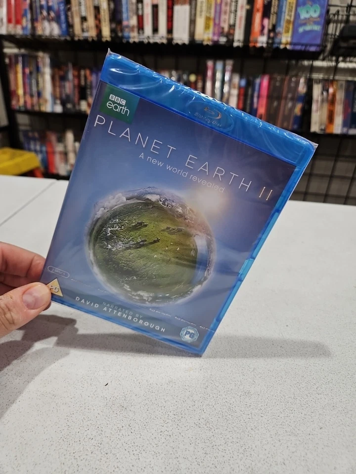 Planet Earth 2 II BD Blu-ray 2016 Region USA Attenborough - Read