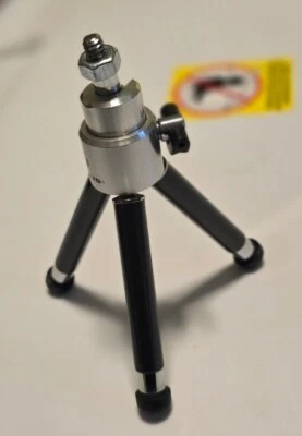 Targus Mini Tabletop Tripod Ball Head 4.75 - 7in And Strap - Image 1 of 4