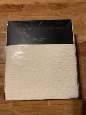 Donna Karan Rhythm F/Queen Duvet Cover + One Standard and One Euro Shams,Ivory. - Image 1 of 4