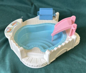 Fisher Price Loving Family Replacement Pool 1995 - Picture 1 of 7