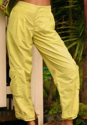 NUEVO FREE PEOPLE FP MOVIMIENTO AMARILLO HIPNOTIZE ME PANTALONES SÓLIDOS OB1754242 TALLA M Foto 1 de 4