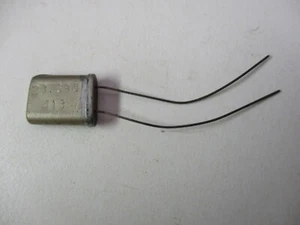 M-Tron 413 Radio Crystal 23,690 MHz 0,018 cala X 1,5 cala długie przewody Vintage - Zdjęcie 1 z 4