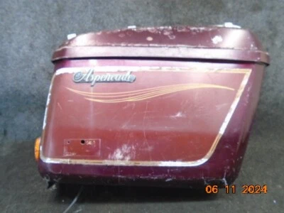1983 83 Honda Goldwing GL 1100 A Aspencade right saddlebag cover NEEDS PAINT JOB Foto 1 de 4