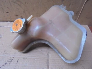 MITSUBISHI OUTLANDER 2010 2.0 DIESEL COOLANT EXPANSION HEADER OVERFLOW TANK - Picture 1 of 8
