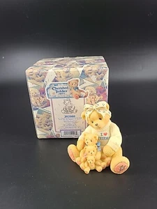 Figura de colección Cherished Teddies If A Mom's Love Comes In All Sights 302988, 1998 - Imagen 1 de 4