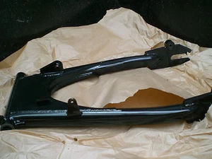 Honda CB900  FZ  Boldor Schwinge   neu Original - Bild 1 von 1