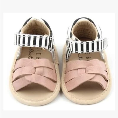 Sandalias Little Bipsy Isla - Rubor y Rayas Negras Foto 1 de 4