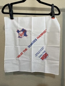 Bandana/Taschentuch The Texas Rangers - "BEAT THE YANKEES HANKEE"  - Bild 1 von 3