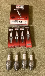 Champion Copper Plus 409 RF9YC Spark Plugs Set Of 4 Original Box.  - Picture 1 of 12