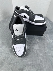 Nike Air Jordan 1 Low Herren US Größe 8 Weiß Eisengrau Schwarz 553558-152 Neu - Bild 1 von 18